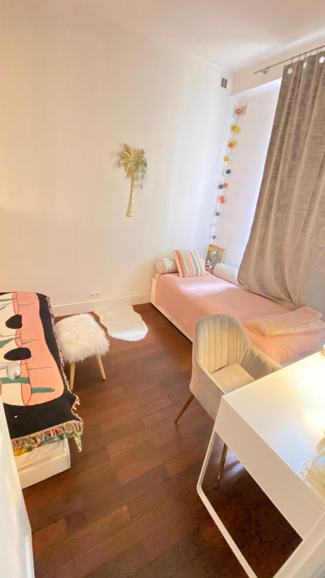 Villa Lepic, Luxury Flat In Montmartre With Private Terrasse-Appartement Entier Párizs Kültér fotó